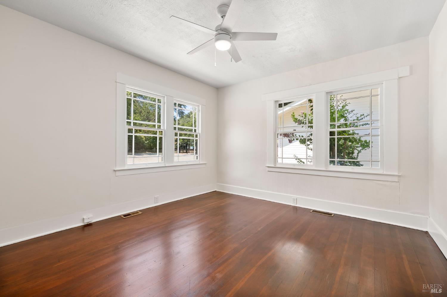 Detail Gallery Image 43 of 67 For 12900 S Highway 101 Hwy, Hopland,  CA 95449 - – Beds | – Baths