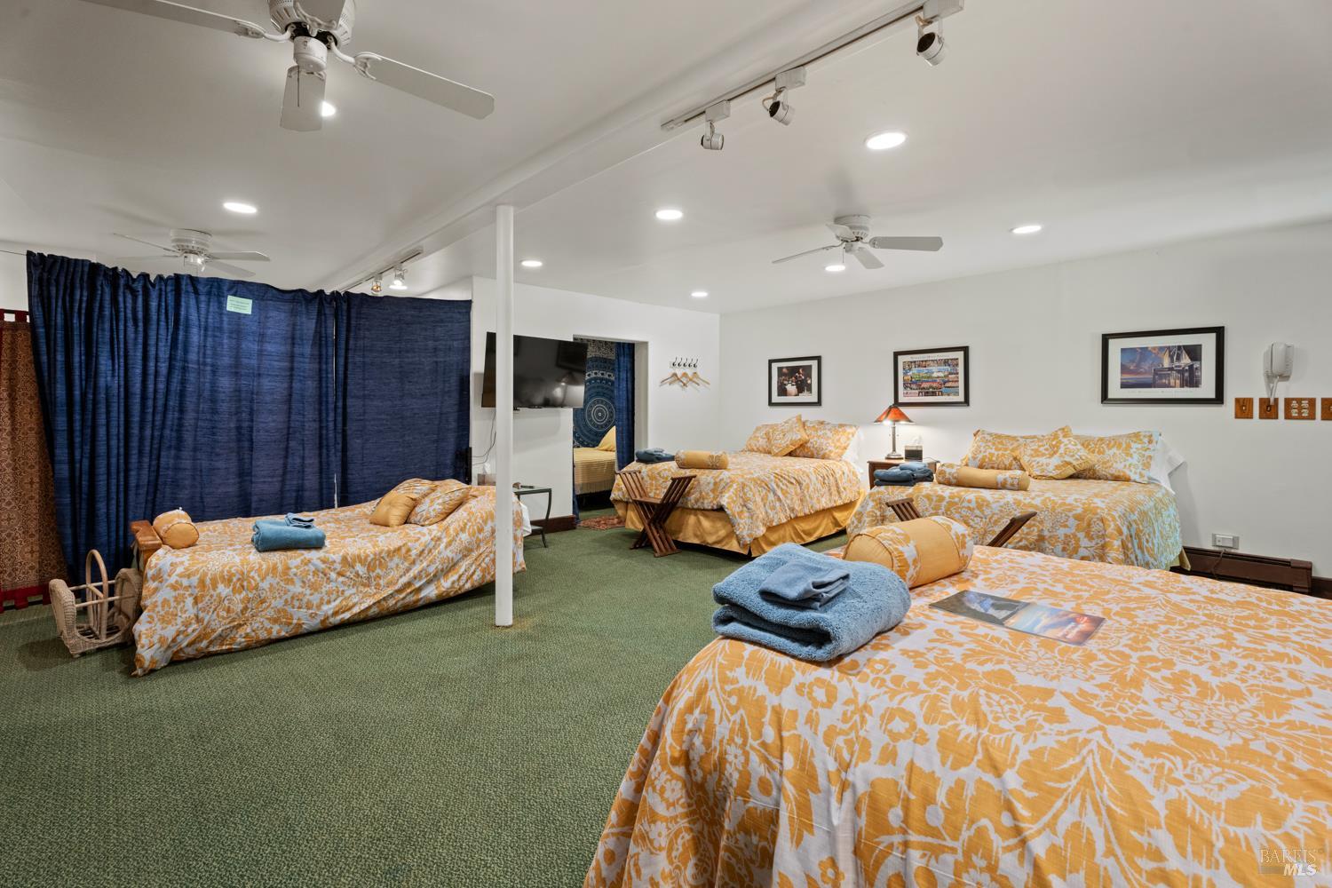 Detail Gallery Image 23 of 50 For 21200 Orr Springs Rd, Ukiah,  CA 95480 - – Beds | – Baths