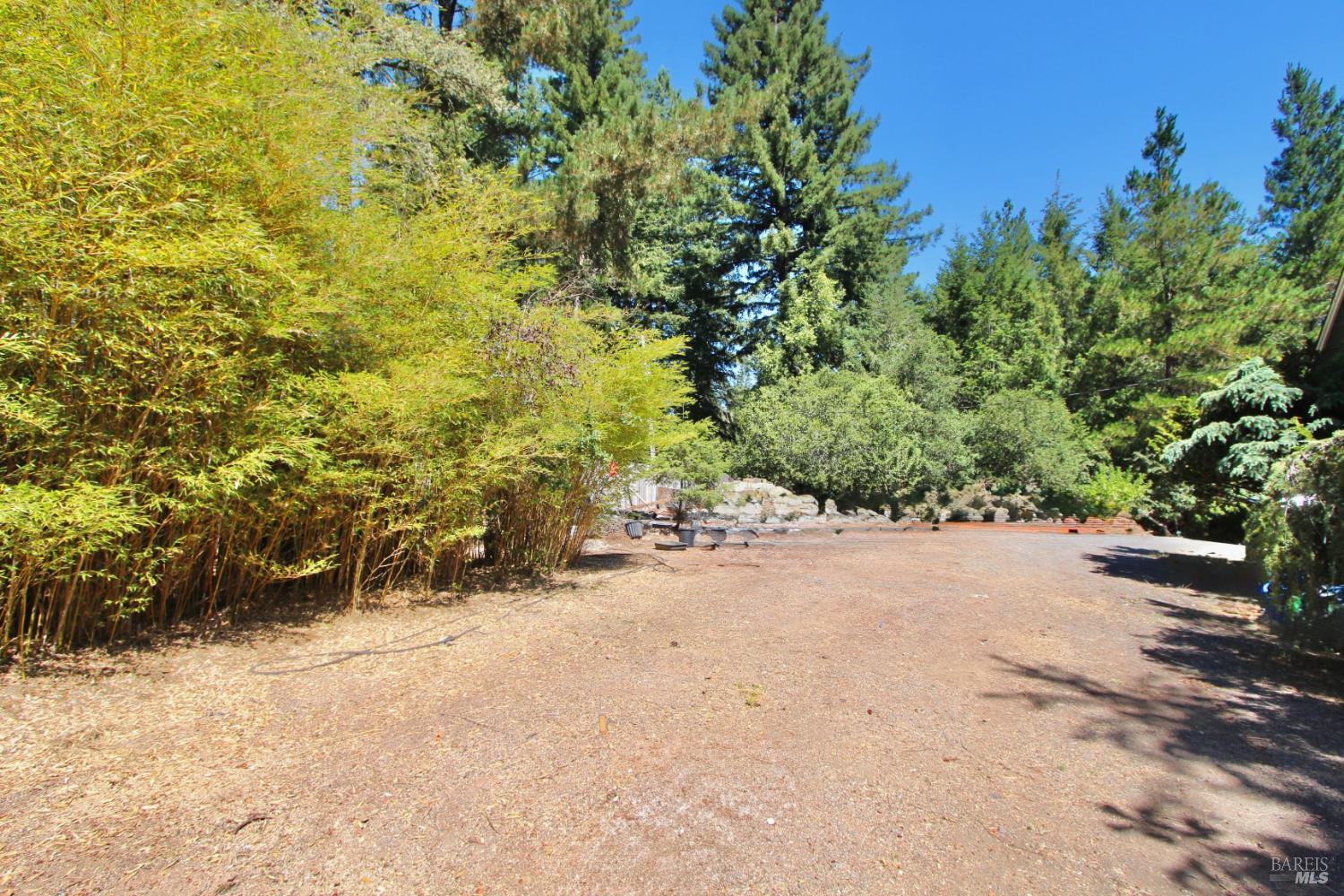 Detail Gallery Image 16 of 62 For 3700 Deer Meadow Ln, Occidental,  CA 95465 - 2 Beds | 2/1 Baths