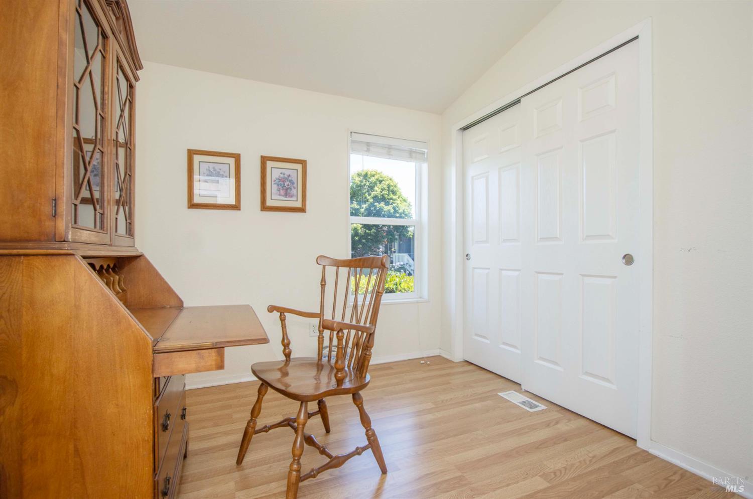 Detail Gallery Image 19 of 33 For 63 Oakwood Dr, Petaluma,  CA 94954 - 3 Beds | 2 Baths