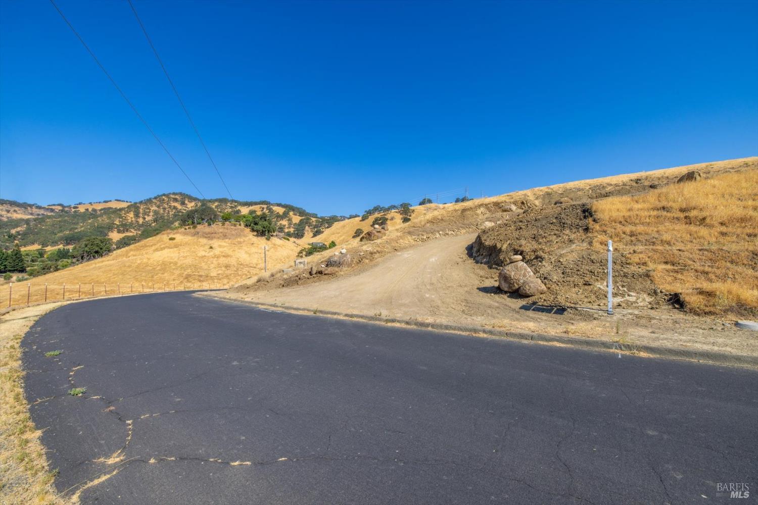 Detail Gallery Image 14 of 38 For 3523 Blue Mountain Dr, Fairfield,  CA 94534 - – Beds | – Baths