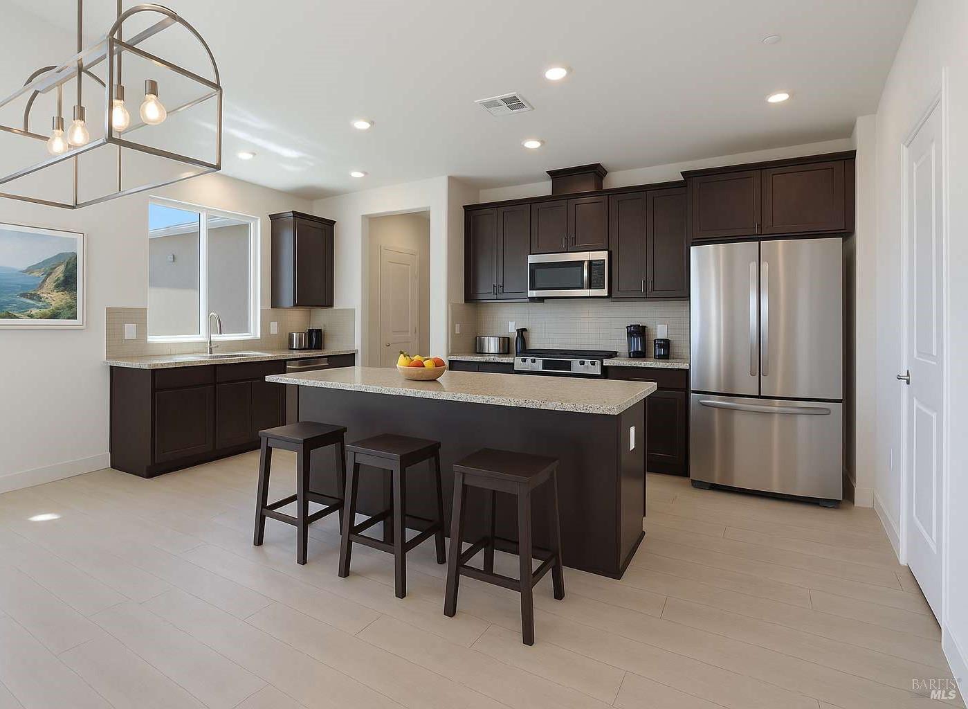 Detail Gallery Image 3 of 28 For 973 Carrol Lot 18 Way, Vacaville,  CA 95687 - 3 Beds | 2 Baths