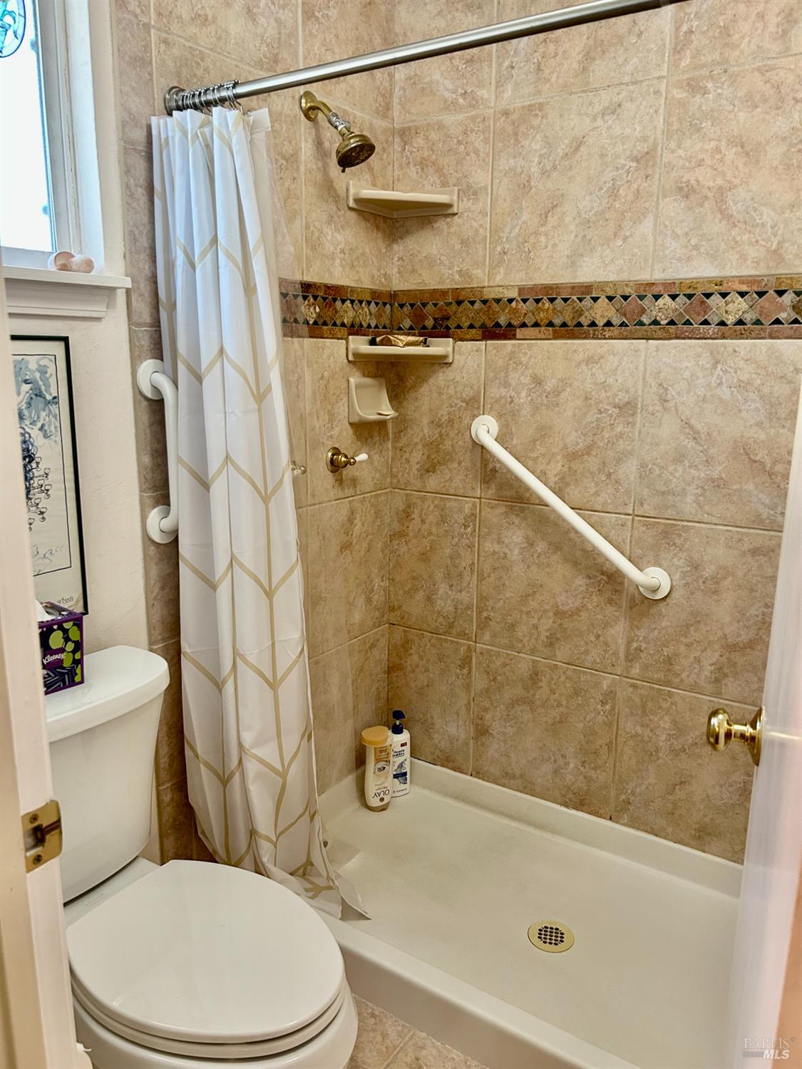 Detail Gallery Image 21 of 33 For 2570 Vine Hill Dr, Napa,  CA 94558 - 3 Beds | 2 Baths