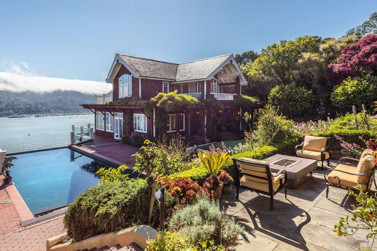 Detail Gallery Image 44 of 61 For 335 Golden Gate Ave, Belvedere,  CA 94920 - 4 Beds | 4/1 Baths