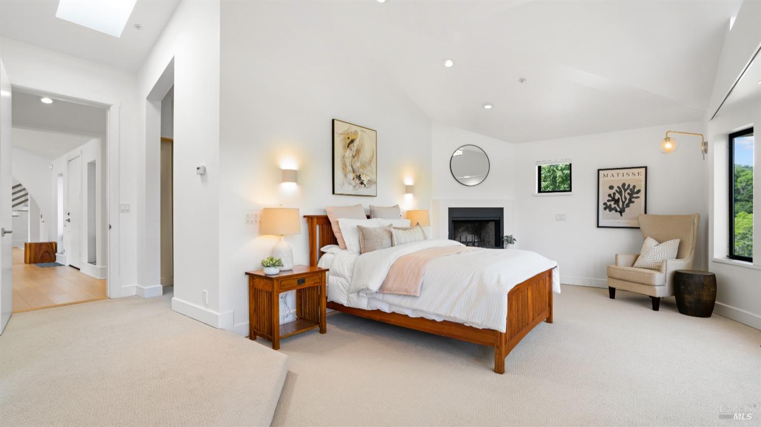 Detail Gallery Image 36 of 75 For 55 Wildwood Ln, Novato,  CA 94947 - 4 Beds | 4/1 Baths