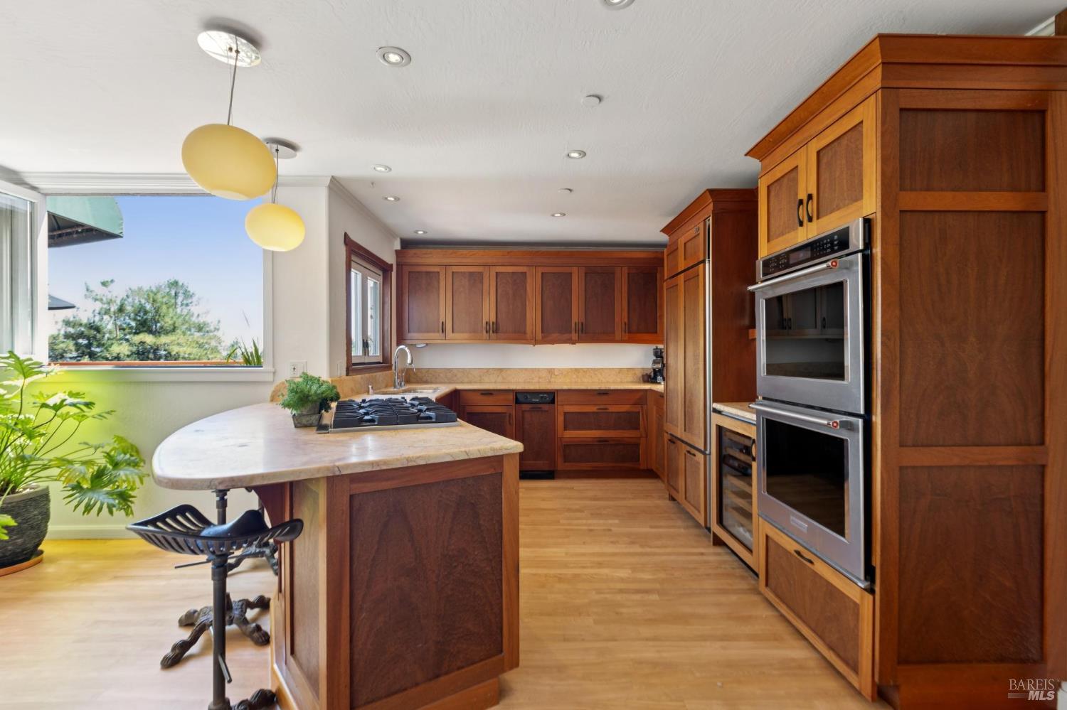 Detail Gallery Image 16 of 60 For 222 Marguerite Ave, Mill Valley,  CA 94941 - 4 Beds | 5 Baths