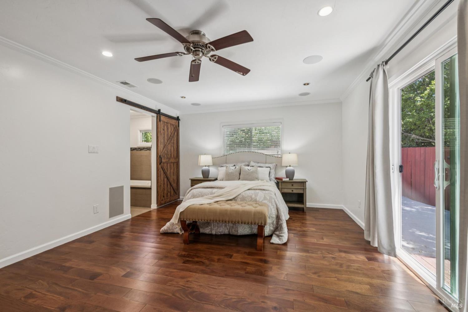 Detail Gallery Image 14 of 38 For 846 Wilmac Ave, Novato,  CA 94947 - – Beds | – Baths