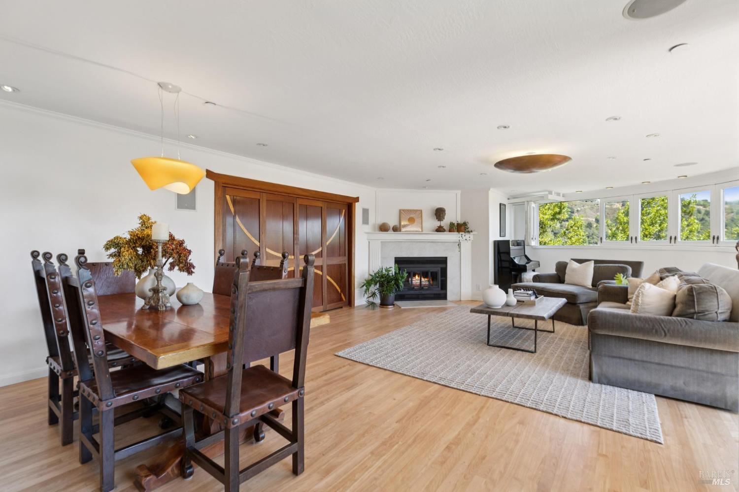 Detail Gallery Image 19 of 60 For 222 Marguerite Ave, Mill Valley,  CA 94941 - 4 Beds | 5 Baths