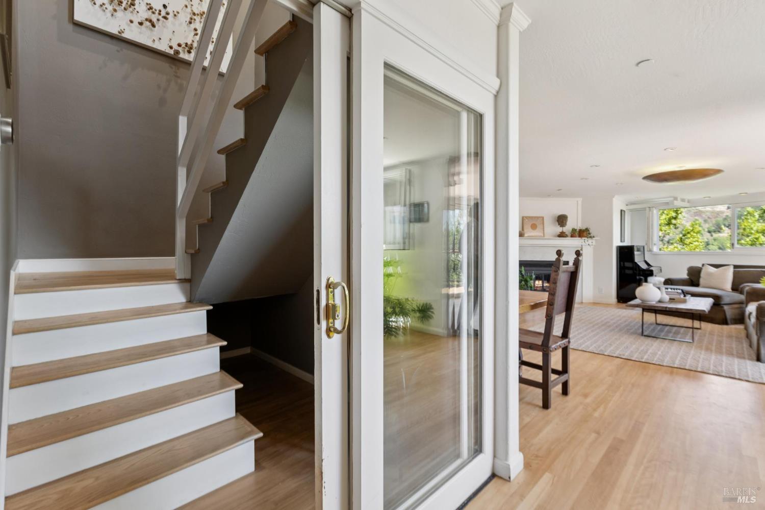 Detail Gallery Image 21 of 60 For 222 Marguerite Ave, Mill Valley,  CA 94941 - 4 Beds | 5 Baths