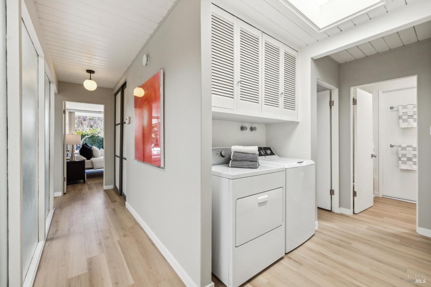 Detail Gallery Image 38 of 47 For 35 Golden Hinde Blvd, San Rafael,  CA 94903 - 4 Beds | 2 Baths
