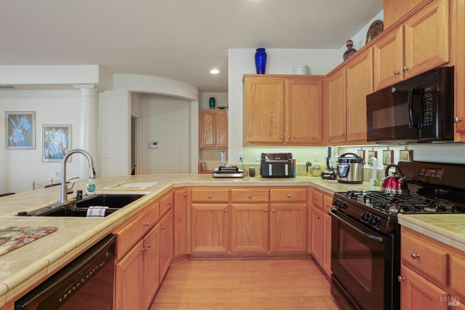Detail Gallery Image 17 of 47 For 409 Laurel Pl, Rio Vista,  CA 94571 - 2 Beds | 2 Baths