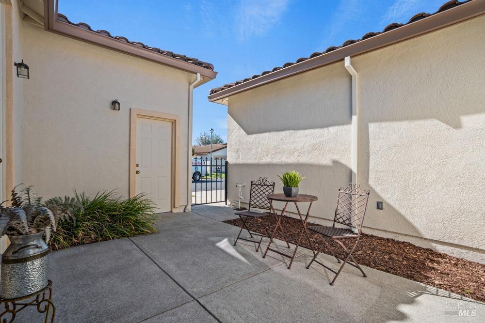 Detail Gallery Image 5 of 70 For 344 Forest Highland Dr, Rio Vista,  CA 94571 - 2 Beds | 2/1 Baths