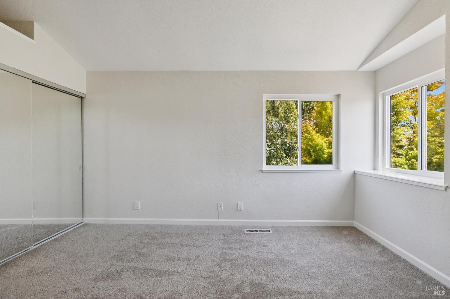 Detail Gallery Image 46 of 82 For 772 Barton Way, Benicia,  CA 94510 - 3 Beds | 2 Baths