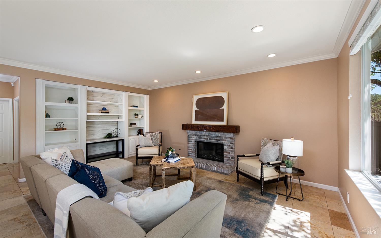Detail Gallery Image 16 of 35 For 1209 Davida Ct, Windsor,  CA 95492 - 5 Beds | 3 Baths