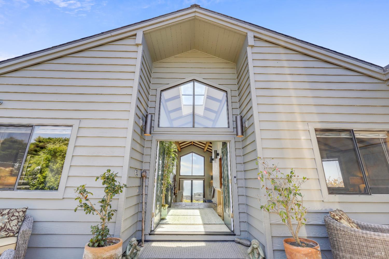 Detail Gallery Image 7 of 54 For 19906 Oyster Catcher Loop, Bodega Bay,  CA 94923 - 2 Beds | 2 Baths