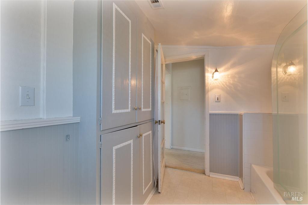 Detail Gallery Image 20 of 42 For 141 E F St, Benicia,  CA 94510 - 2 Beds | 3 Baths