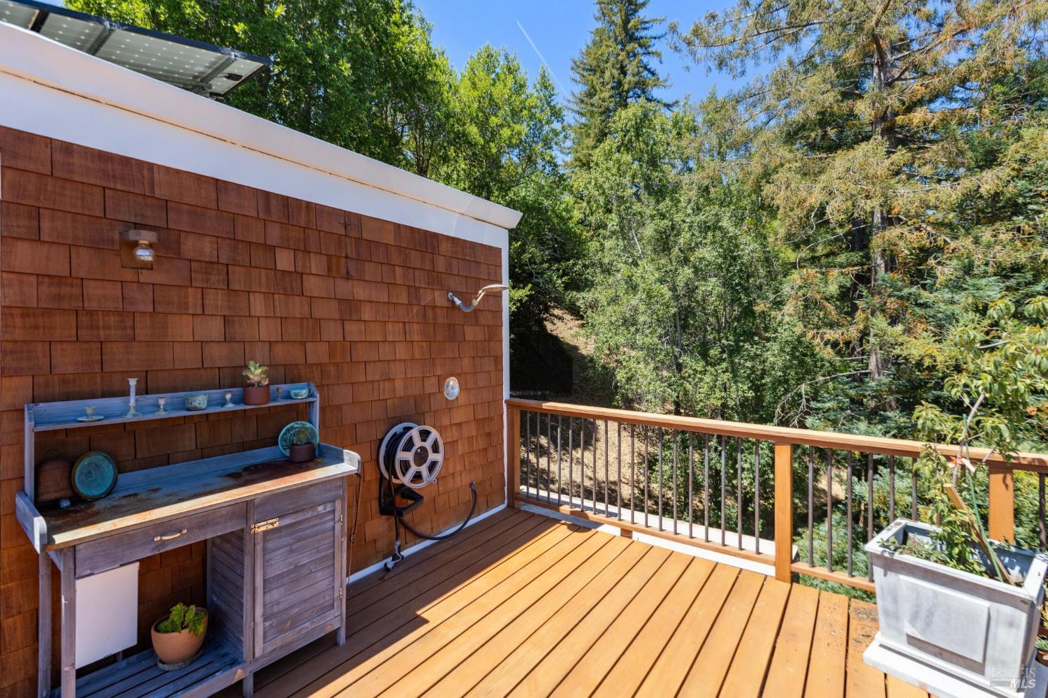 Detail Gallery Image 40 of 60 For 222 Marguerite Ave, Mill Valley,  CA 94941 - 4 Beds | 5 Baths