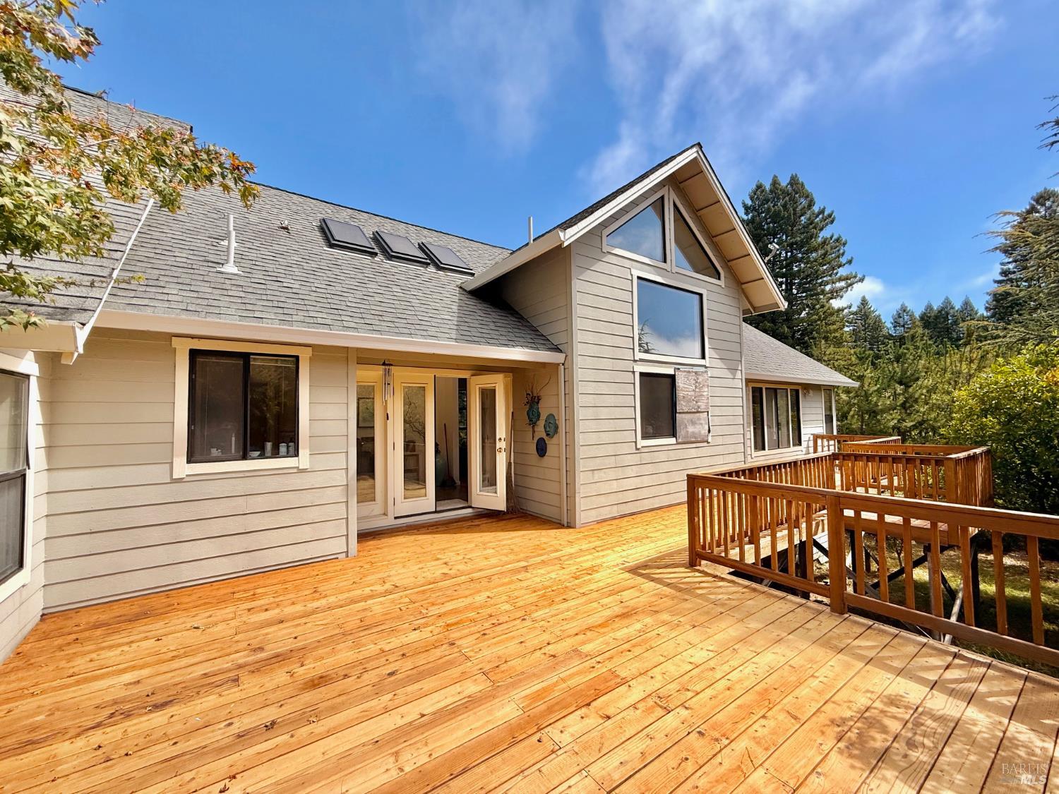 Detail Gallery Image 3 of 62 For 3700 Deer Meadow Ln, Occidental,  CA 95465 - 2 Beds | 2/1 Baths