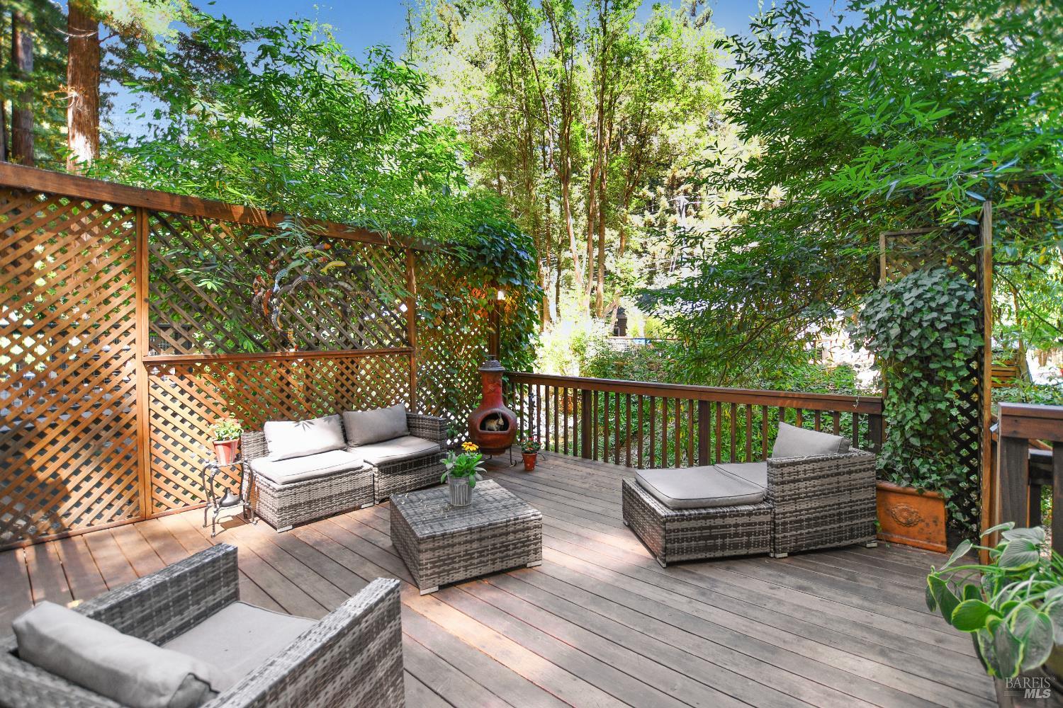 Detail Gallery Image 27 of 38 For 15607 Old Cazadero Rd, Guerneville,  CA 95446 - 1 Beds | 2 Baths