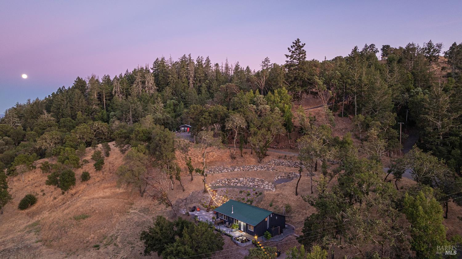 Detail Gallery Image 6 of 58 For 22855 Chianti Rd, Geyserville,  CA 95441 - – Beds | – Baths