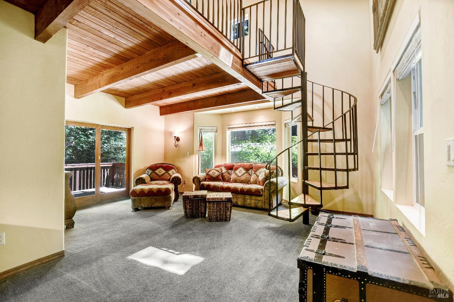 Detail Gallery Image 17 of 38 For 15607 Old Cazadero Rd, Guerneville,  CA 95446 - 1 Beds | 2 Baths
