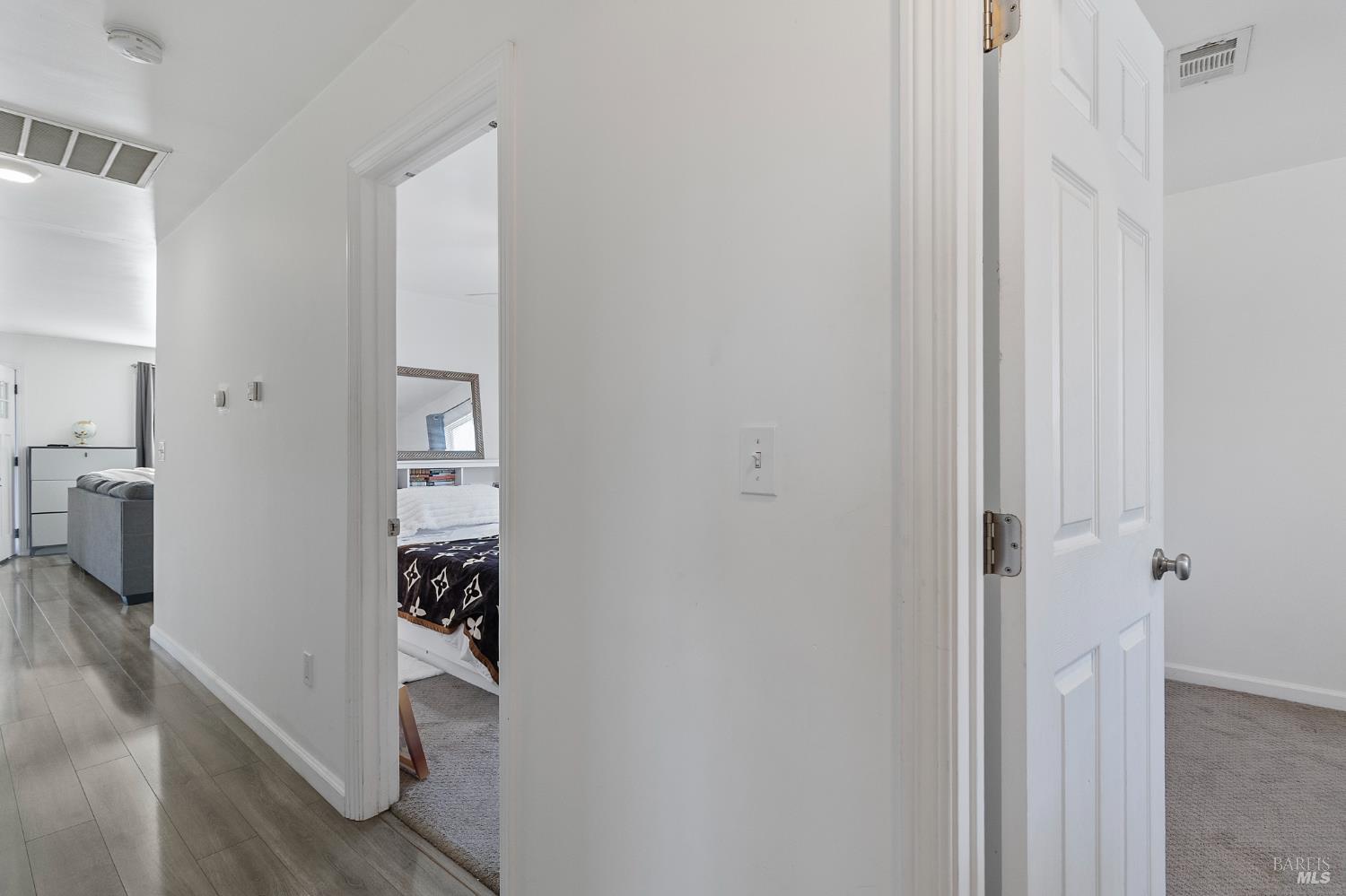 Detail Gallery Image 15 of 33 For 1990 Griffin Dr, Vallejo,  CA 94589 - 3 Beds | 2 Baths