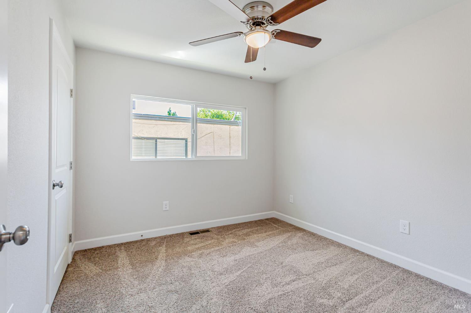 Detail Gallery Image 17 of 33 For 331 N West St, Vacaville,  CA 95688 - 3 Beds | 2 Baths