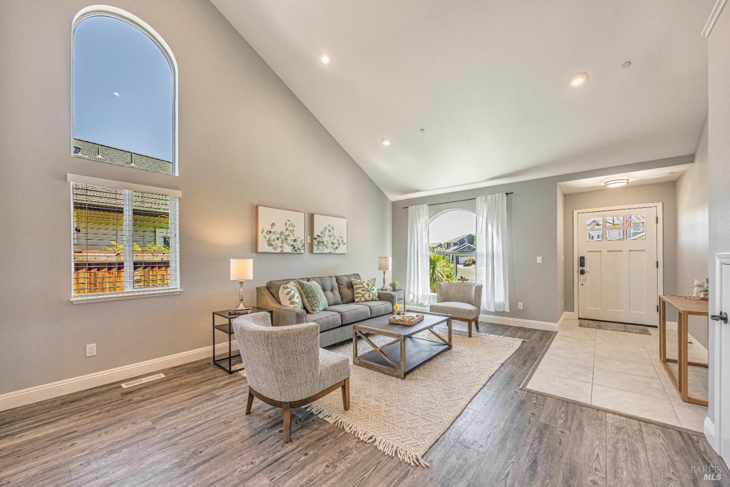 Detail Gallery Image 7 of 60 For 1675 Hopper Ave, Santa Rosa,  CA 95403 - 4 Beds | 3/1 Baths