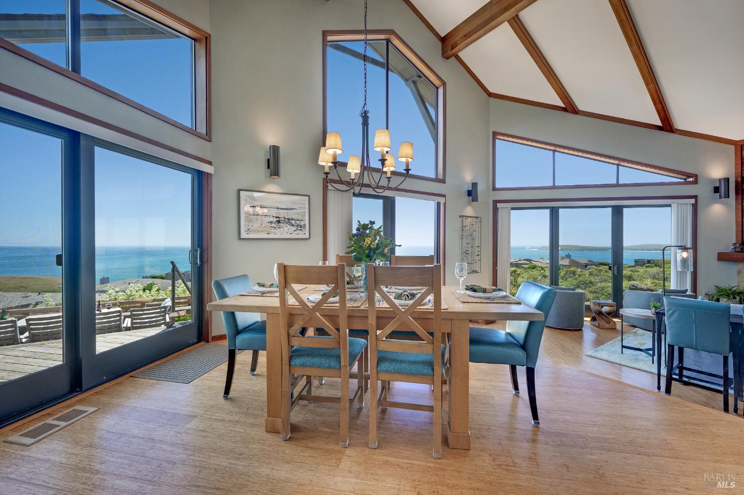 Detail Gallery Image 9 of 54 For 19906 Oyster Catcher Loop, Bodega Bay,  CA 94923 - 2 Beds | 2 Baths