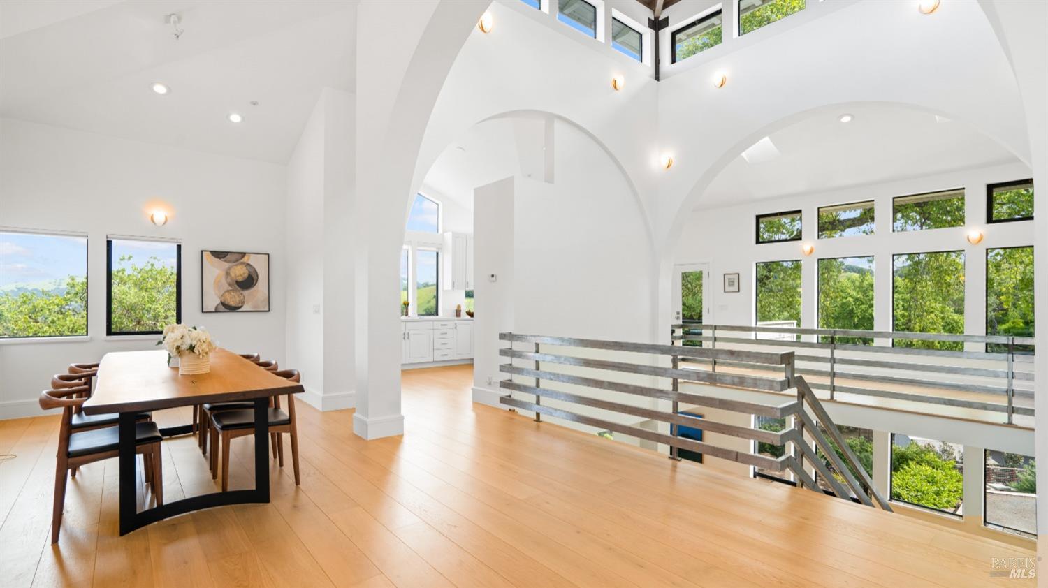 Detail Gallery Image 22 of 75 For 55 Wildwood Ln, Novato,  CA 94947 - 4 Beds | 4/1 Baths