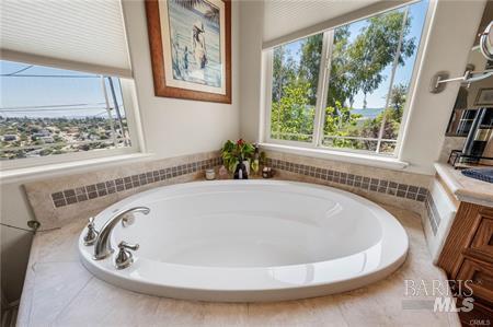 Detail Gallery Image 21 of 50 For 5611 Cherokee Dr, Kelseyville,  CA 95451 - 2 Beds | 2/1 Baths