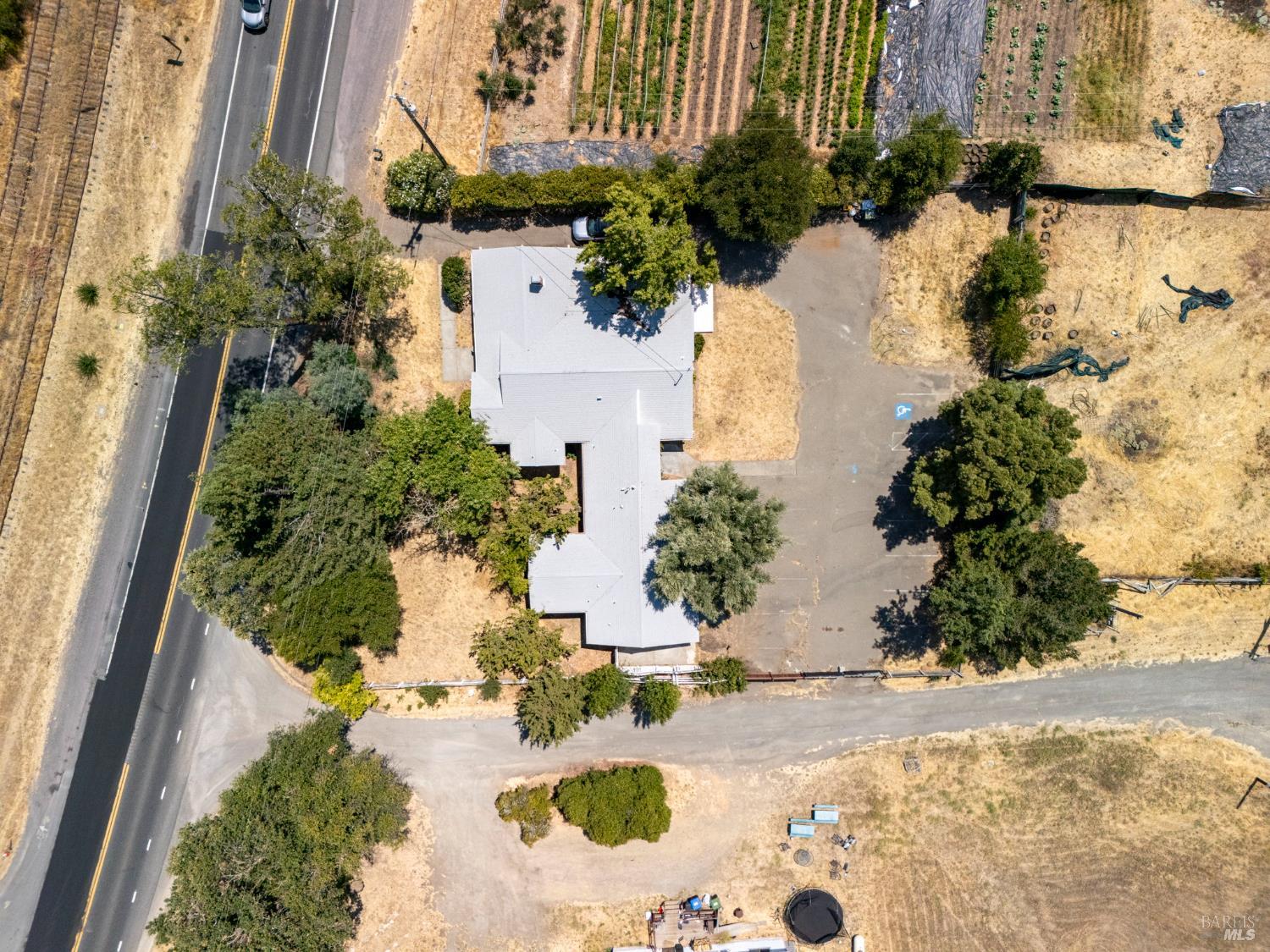 Detail Gallery Image 60 of 67 For 12900 S Highway 101 Hwy, Hopland,  CA 95449 - – Beds | – Baths