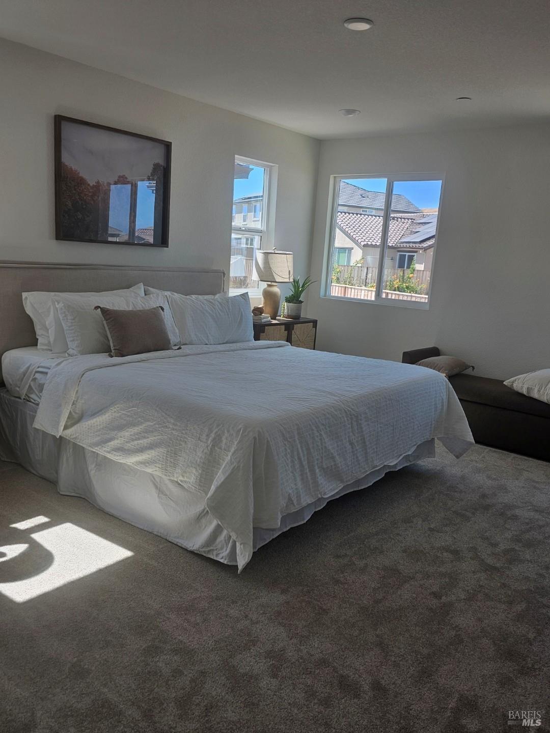 Detail Gallery Image 7 of 10 For 5421 Los Meganos Ln, Antioch,  CA 94531 - 5 Beds | 3 Baths