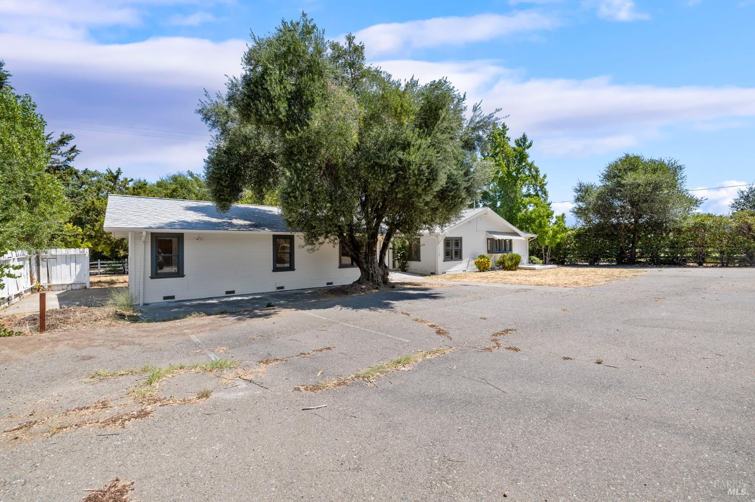 Detail Gallery Image 54 of 67 For 12900 S Highway 101 Hwy, Hopland,  CA 95449 - – Beds | – Baths