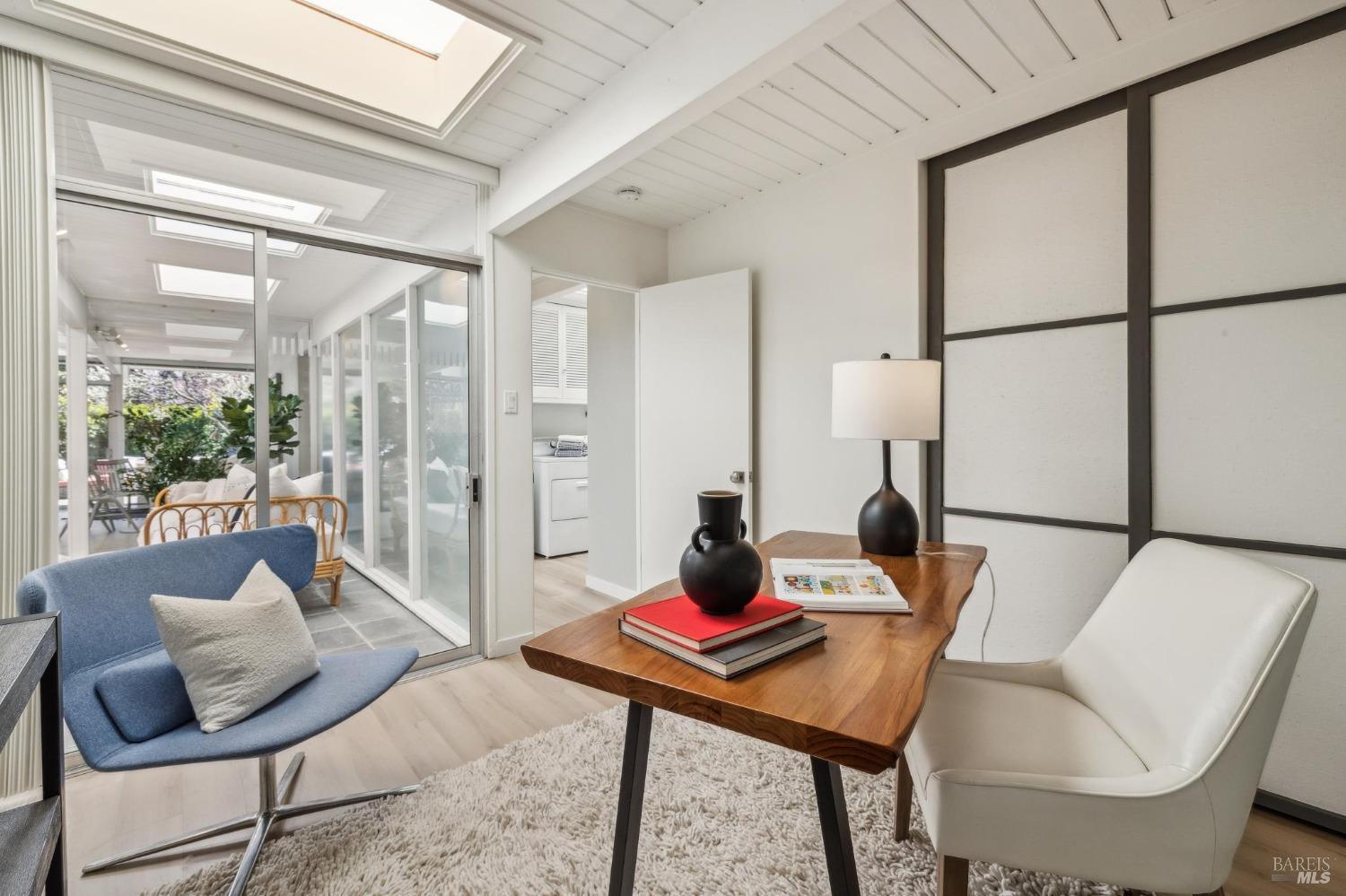 Detail Gallery Image 41 of 47 For 35 Golden Hinde Blvd, San Rafael,  CA 94903 - 4 Beds | 2 Baths