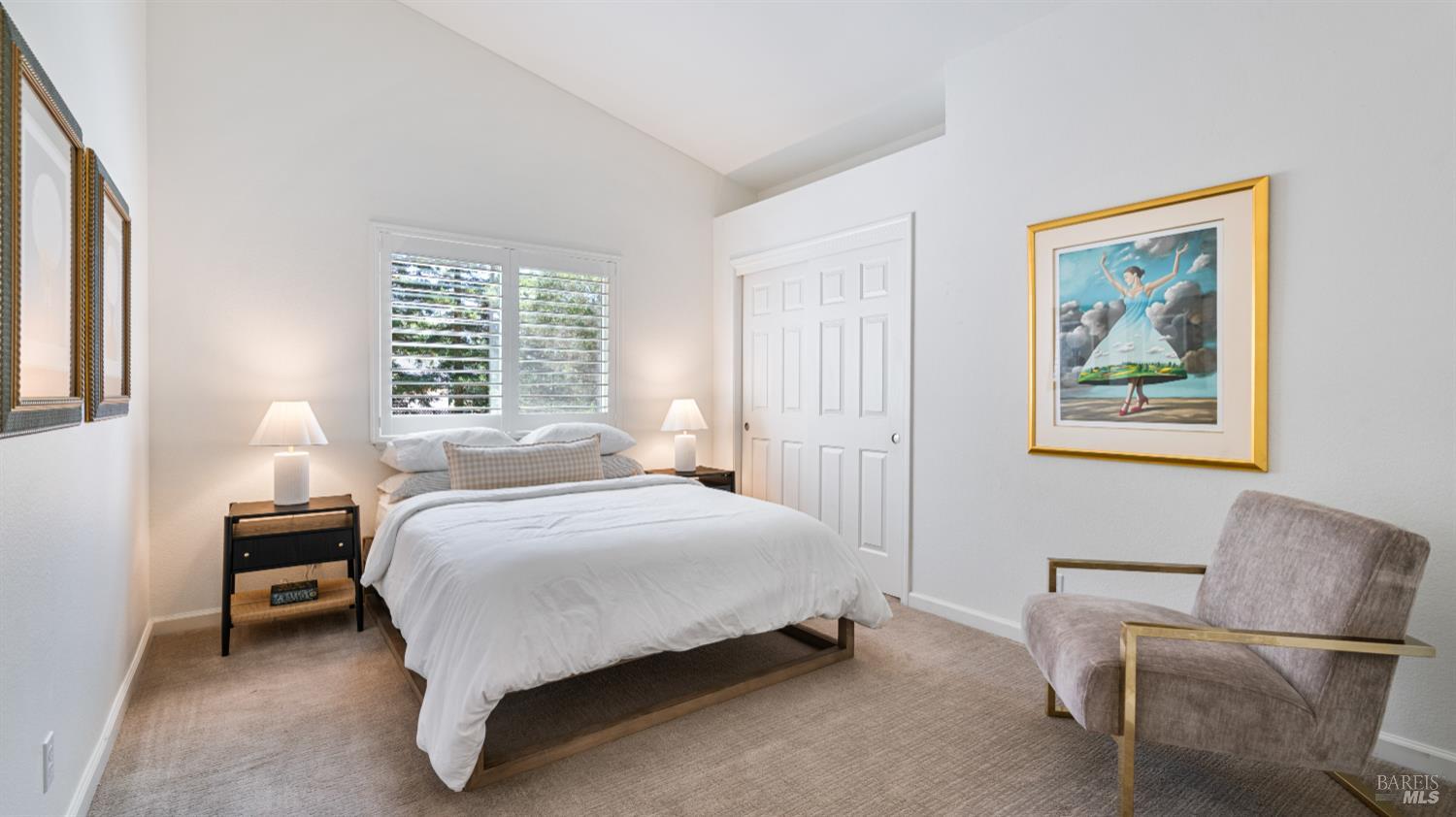 Detail Gallery Image 16 of 29 For 219 Burgundy Rd, Healdsburg,  CA 95448 - 4 Beds | 2 Baths