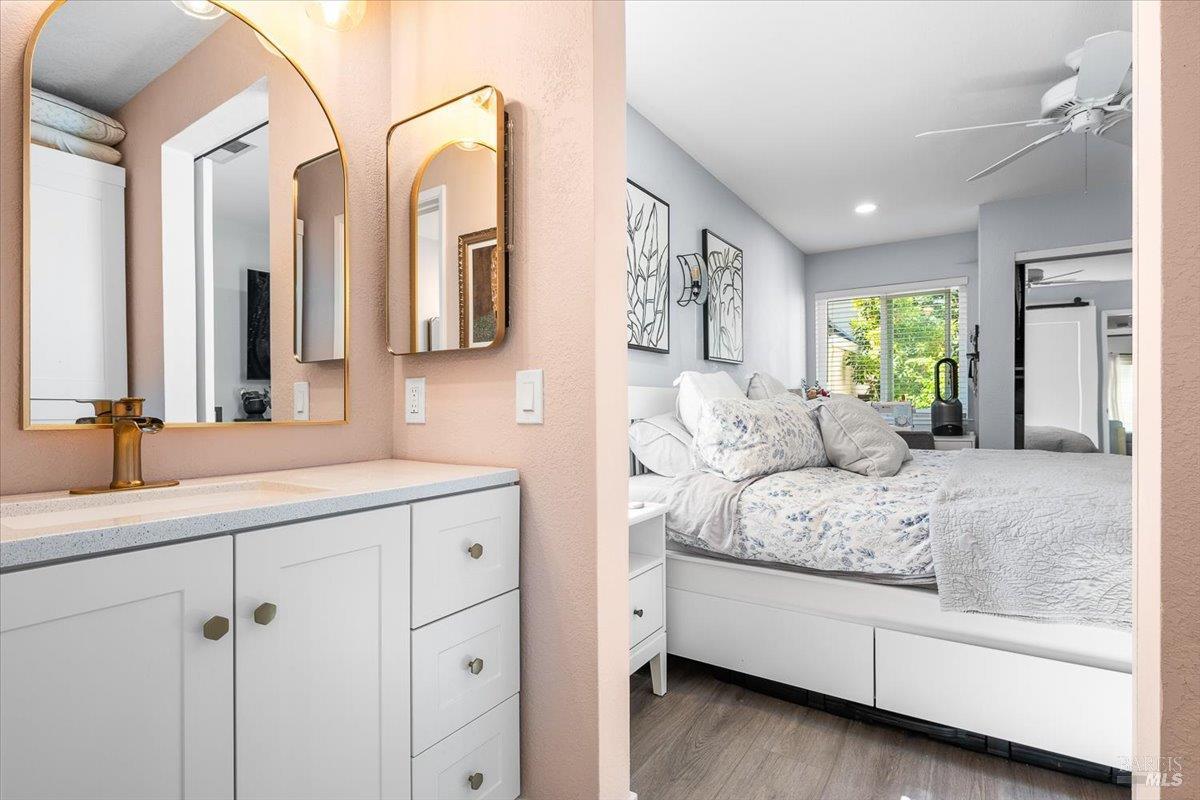 Detail Gallery Image 24 of 39 For 2707 Lakeview Dr, Santa Rosa,  CA 95405 - 2 Beds | 1 Baths