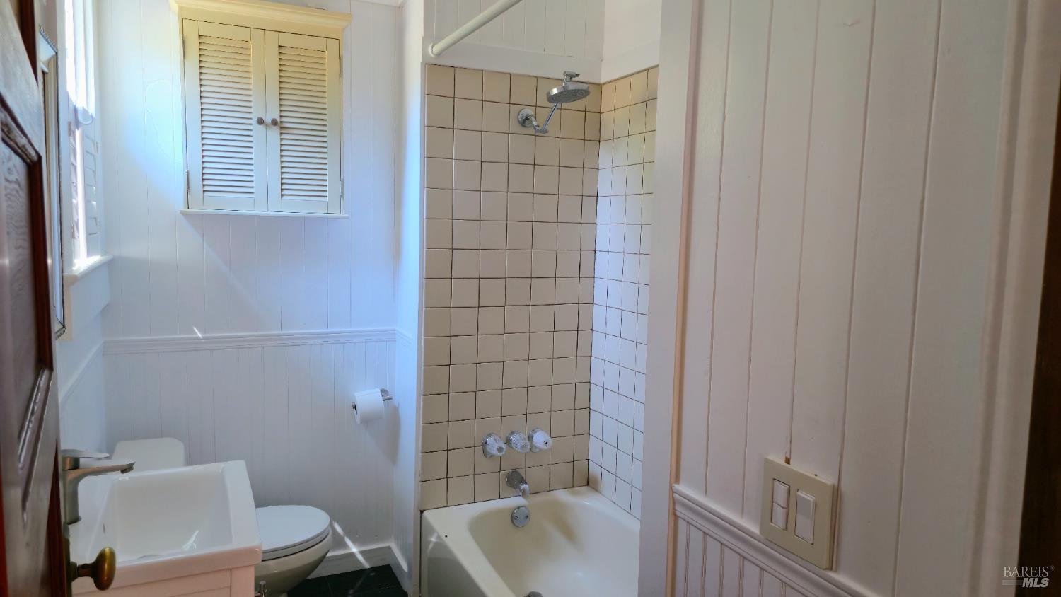 Detail Gallery Image 23 of 46 For 125 Adobe Rd, Penngrove,  CA 94951 - 4 Beds | 3/1 Baths