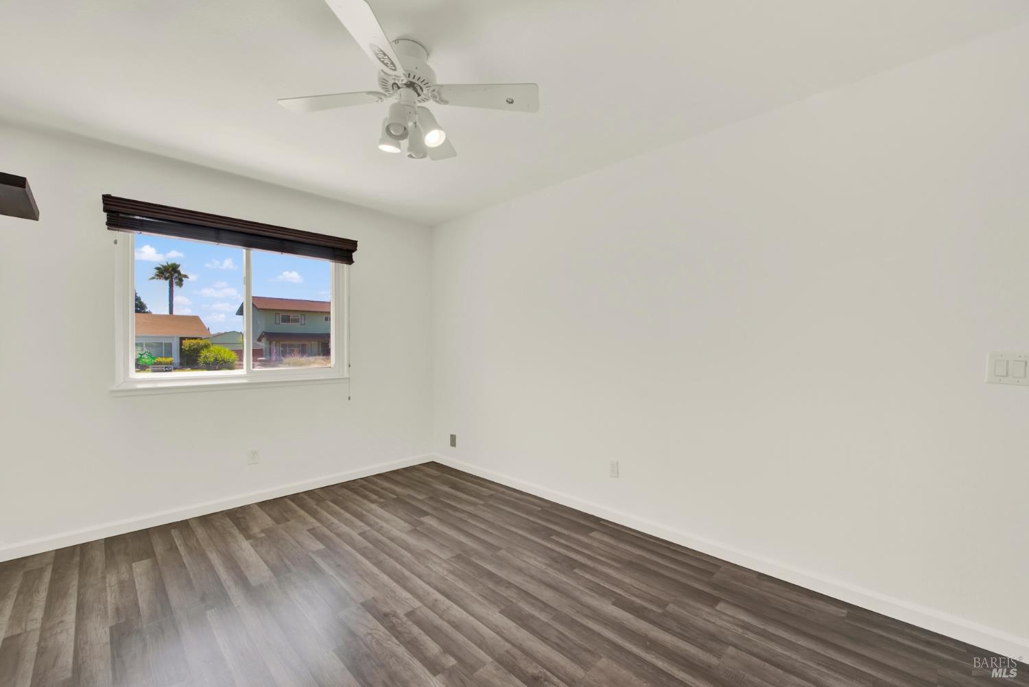 Detail Gallery Image 18 of 35 For 2796 Mankas Blvd, Fairfield,  CA 94534 - 3 Beds | 2 Baths