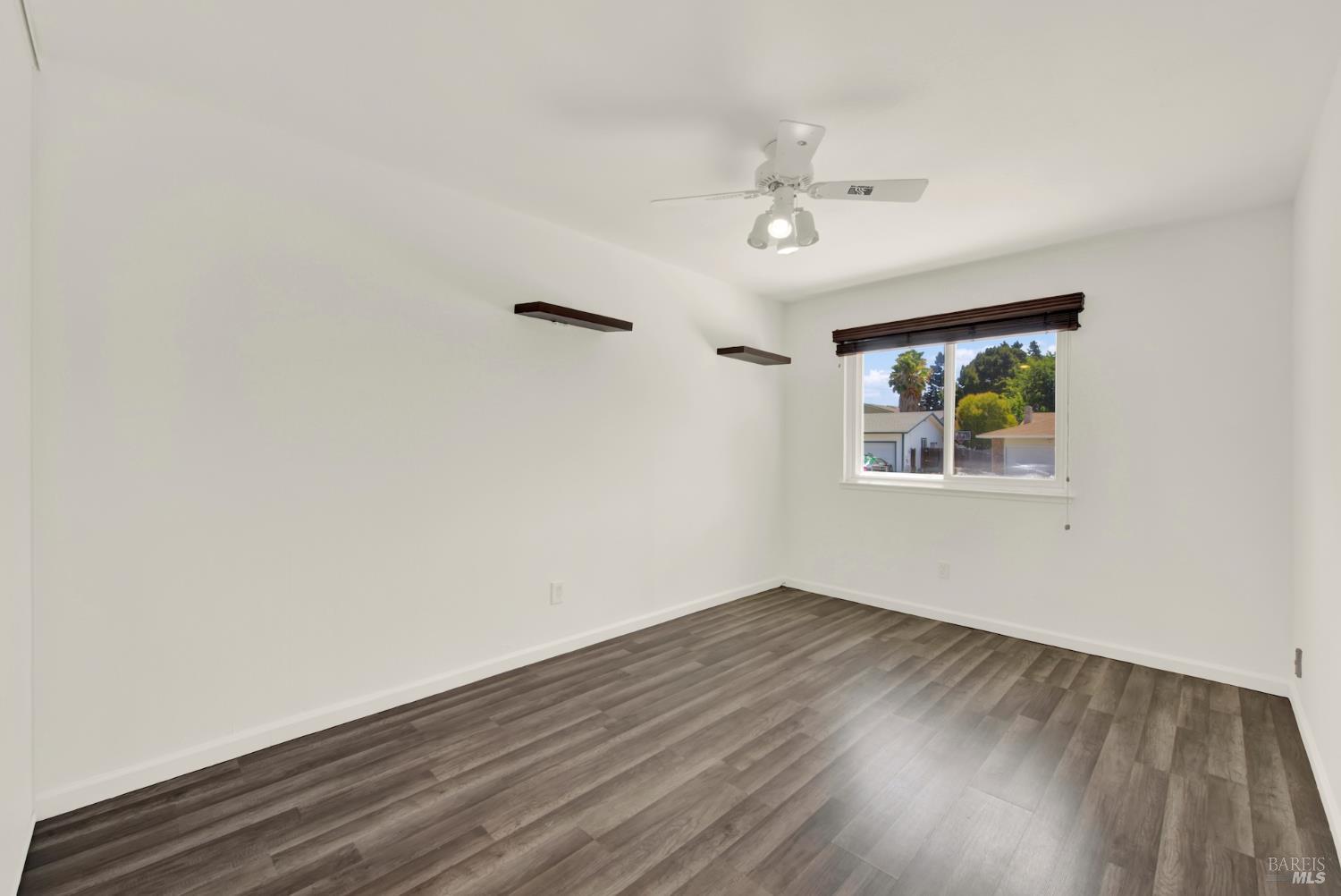 Detail Gallery Image 15 of 35 For 2796 Mankas Blvd, Fairfield,  CA 94534 - 3 Beds | 2 Baths