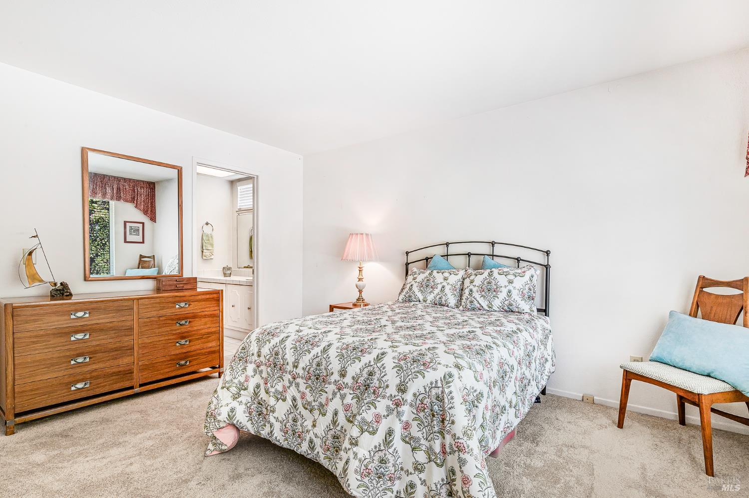Detail Gallery Image 29 of 43 For 6941 Oak Leaf Dr, Santa Rosa,  CA 95409 - 2 Beds | 2 Baths