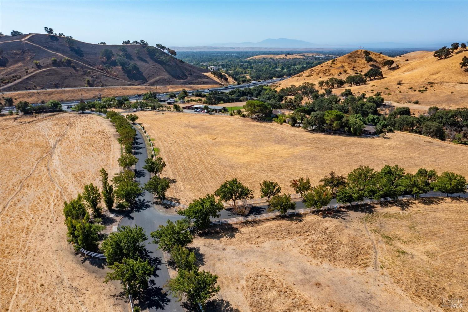Detail Gallery Image 20 of 38 For 3523 Blue Mountain Dr, Fairfield,  CA 94534 - – Beds | – Baths