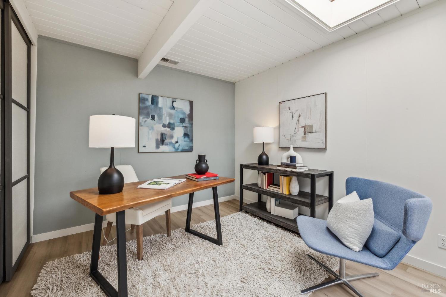 Detail Gallery Image 40 of 47 For 35 Golden Hinde Blvd, San Rafael,  CA 94903 - 4 Beds | 2 Baths