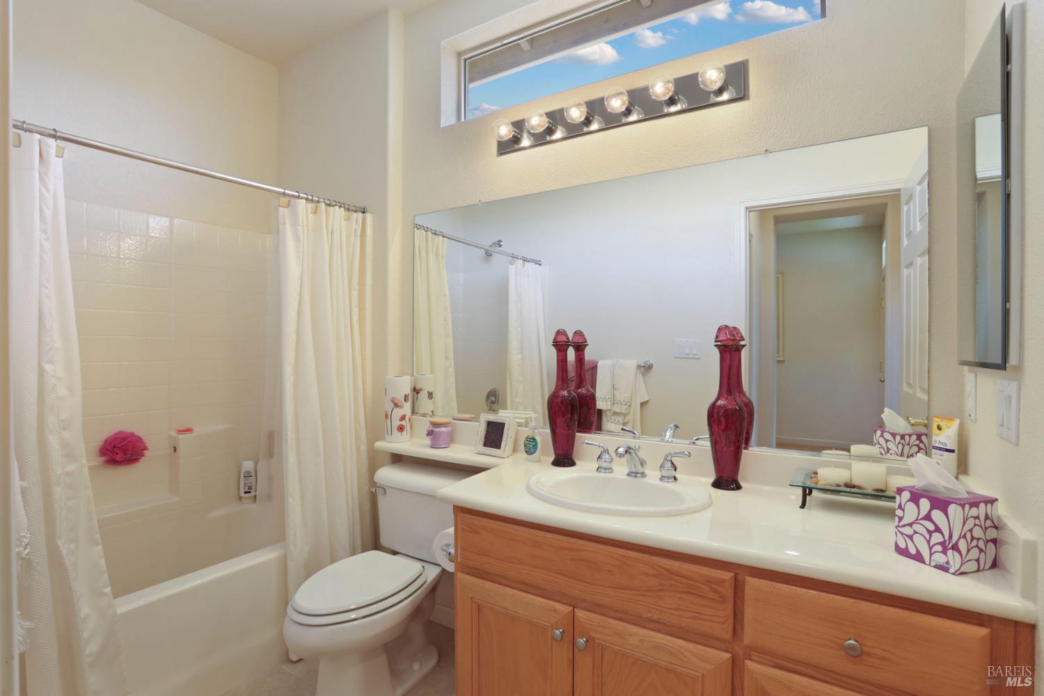 Detail Gallery Image 32 of 47 For 409 Laurel Pl, Rio Vista,  CA 94571 - 2 Beds | 2 Baths