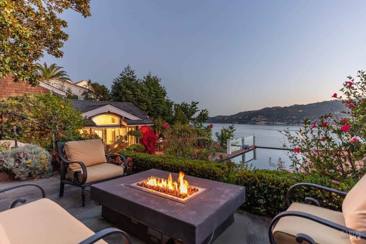 Detail Gallery Image 58 of 61 For 335 Golden Gate Ave, Belvedere,  CA 94920 - 4 Beds | 4/1 Baths