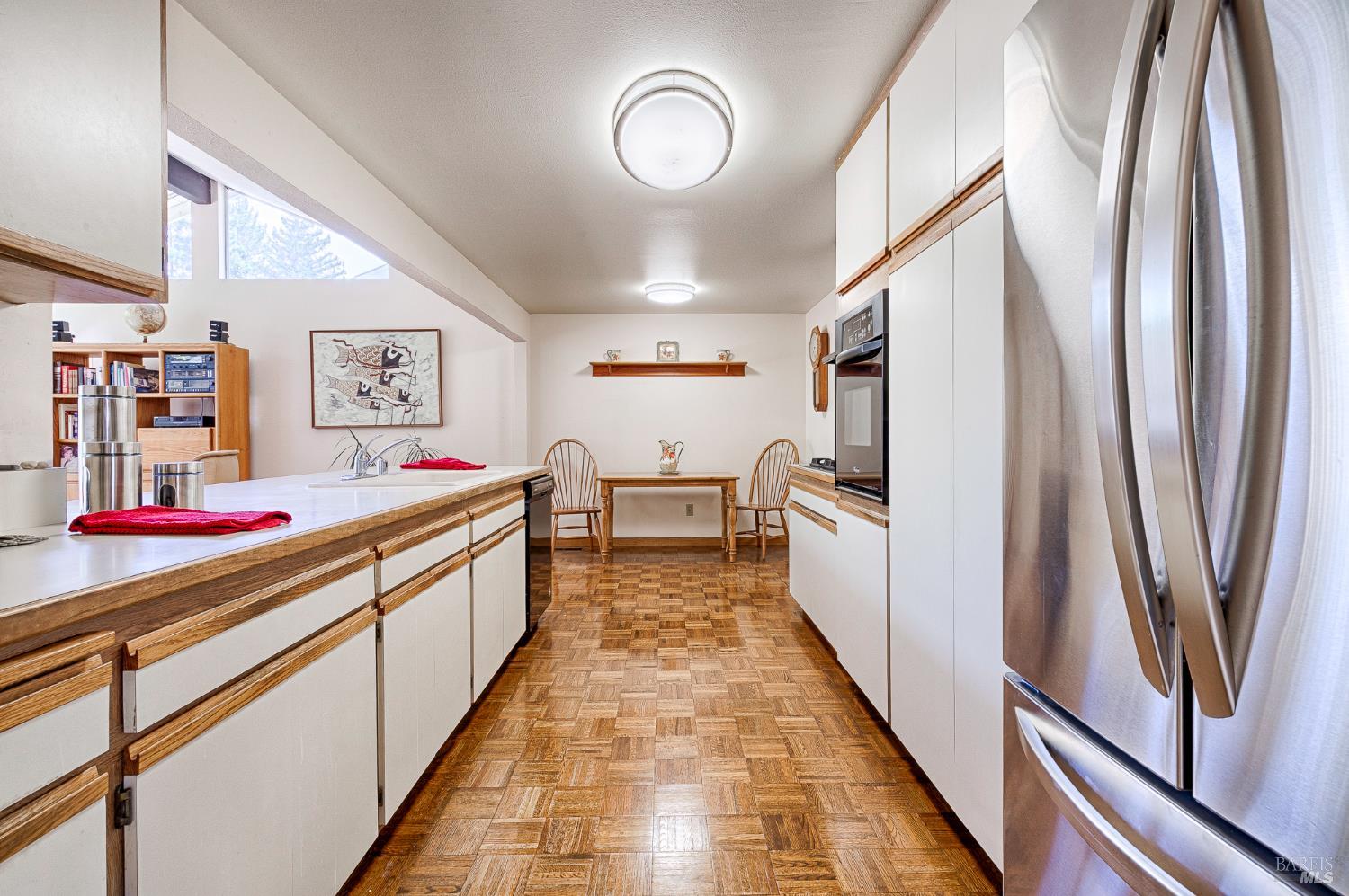 Detail Gallery Image 12 of 43 For 6941 Oak Leaf Dr, Santa Rosa,  CA 95409 - 2 Beds | 2 Baths