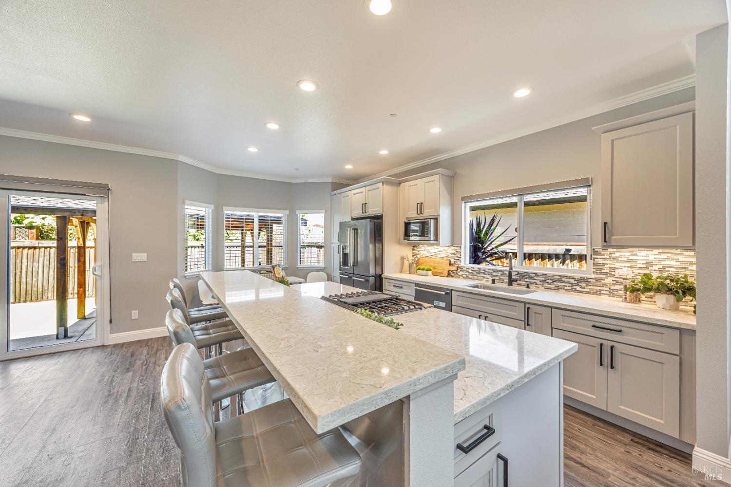 Detail Gallery Image 11 of 60 For 1675 Hopper Ave, Santa Rosa,  CA 95403 - 4 Beds | 3/1 Baths