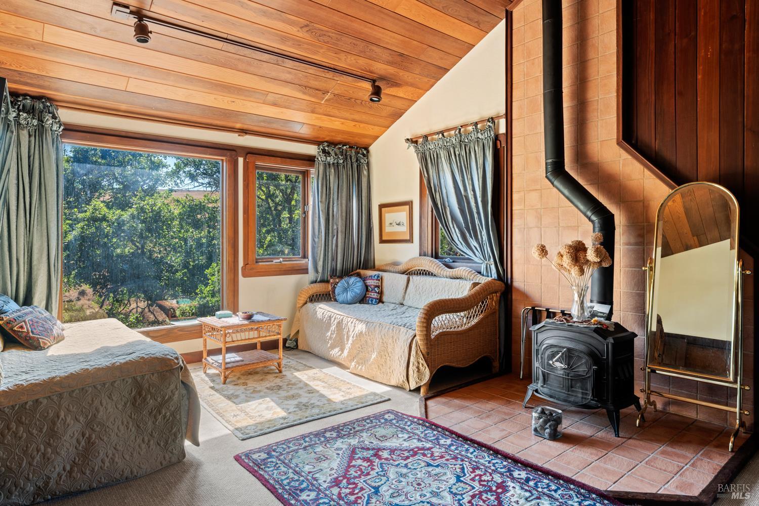 Detail Gallery Image 27 of 50 For 21200 Orr Springs Rd, Ukiah,  CA 95480 - – Beds | – Baths
