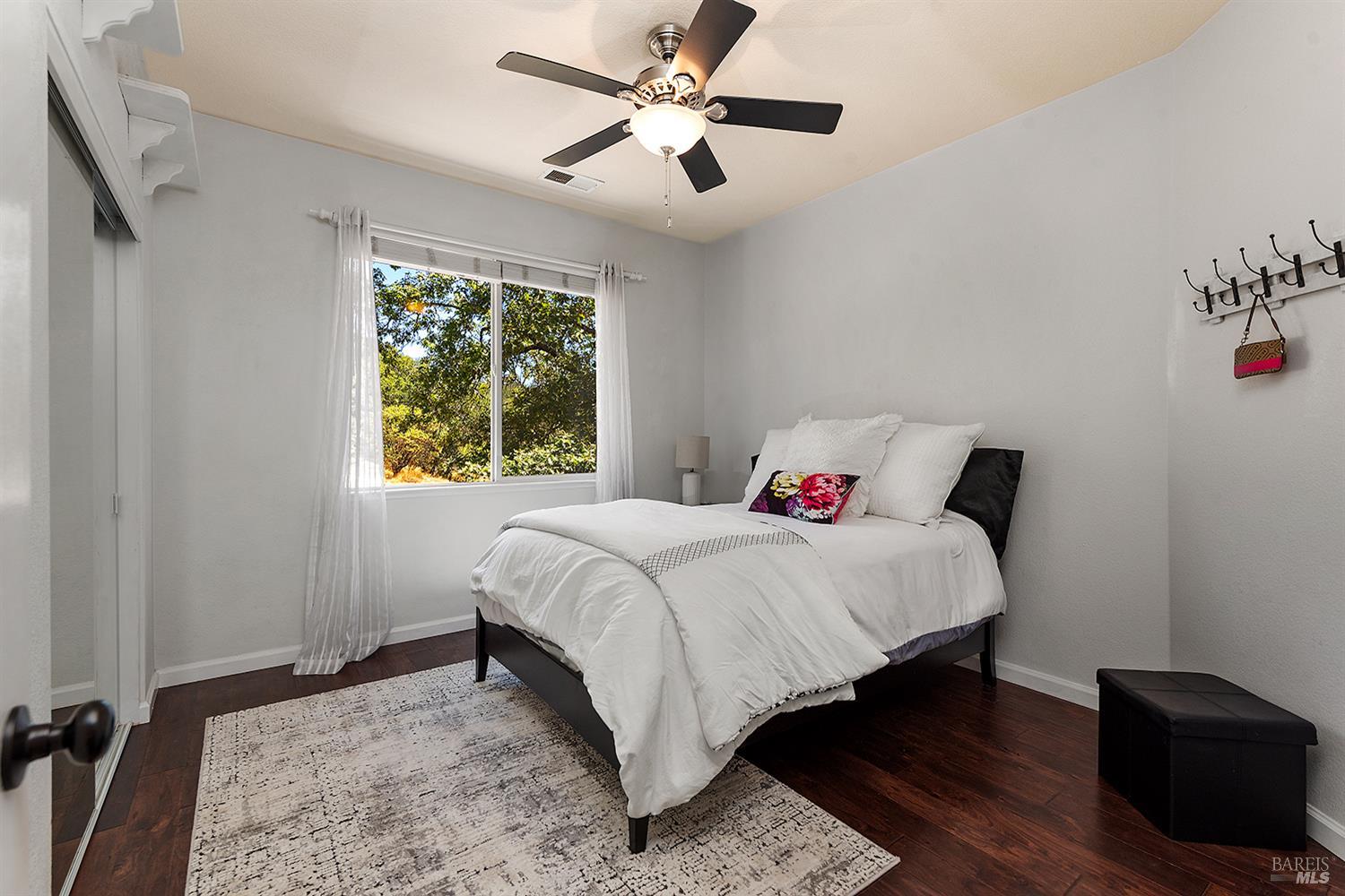 Detail Gallery Image 20 of 35 For 1209 Davida Ct, Windsor,  CA 95492 - 5 Beds | 3 Baths