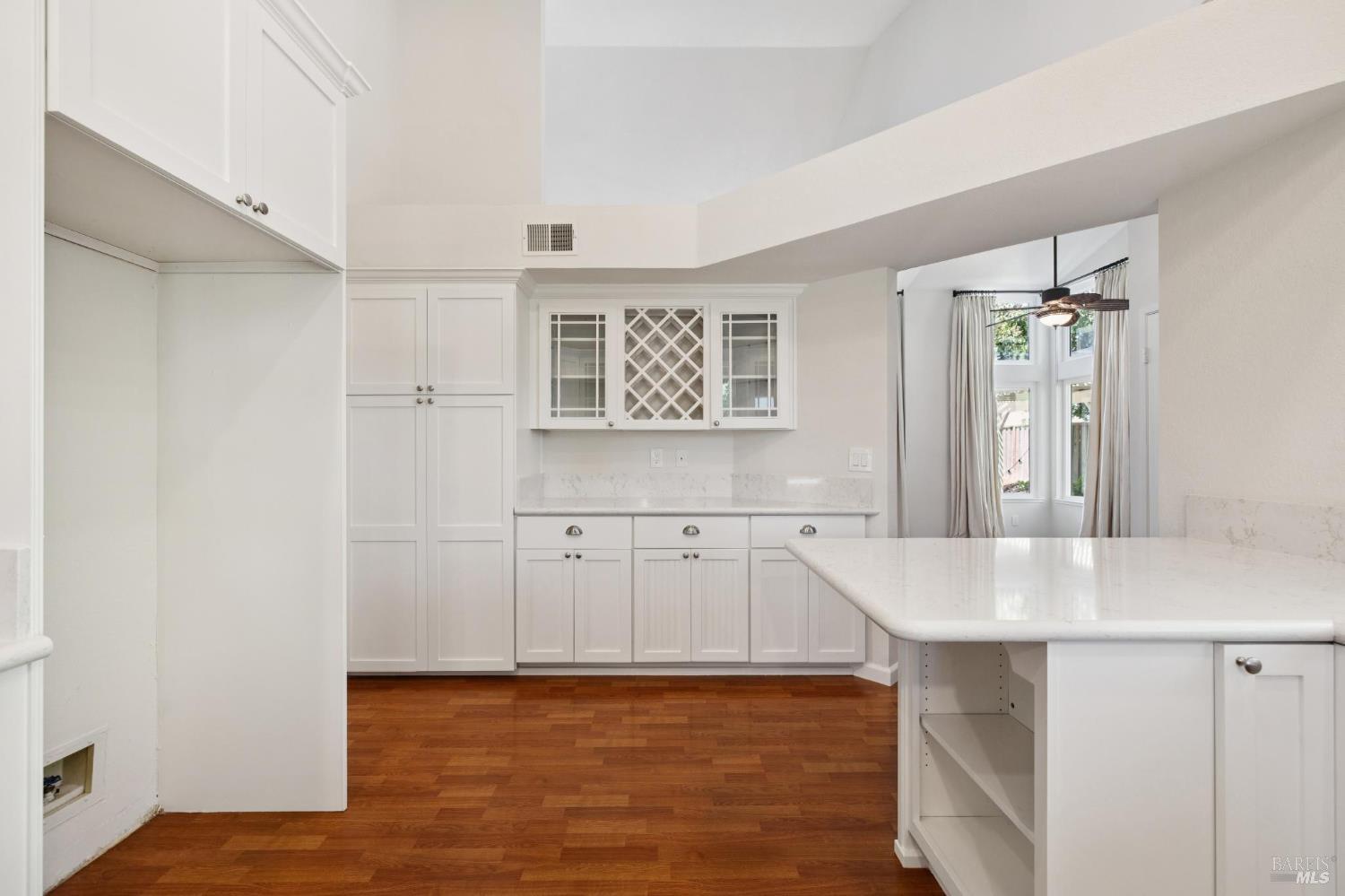 Detail Gallery Image 27 of 82 For 772 Barton Way, Benicia,  CA 94510 - 3 Beds | 2 Baths